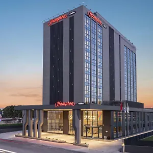 Hampton By Hilton Airport Hotel