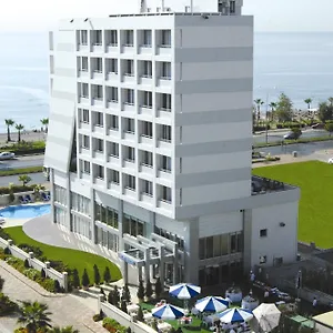 4* فندق بلو غاردن
