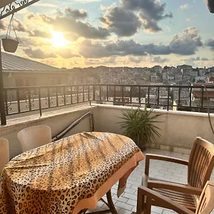 centre-taksim.istanbul-turkeyhotels.com/