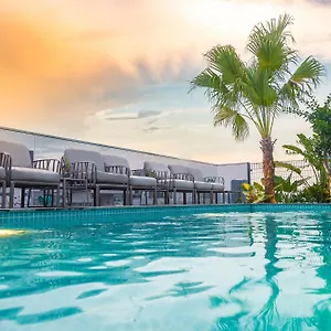 la-siesta-premium-saigon-central.hotelsvungtau.com/